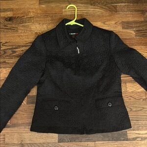 Black Utility Jacket with Tailored Silhouette and Long Sleeves